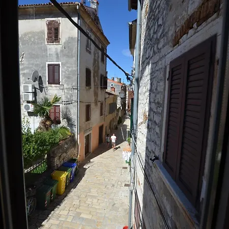 Urban And Upscale Homes Old Town Rovinj